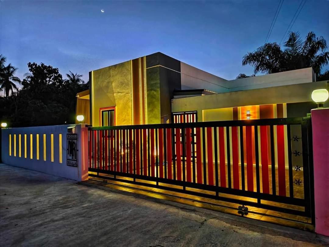 Nkr Poolvilla Ban Don  Kültér fotó