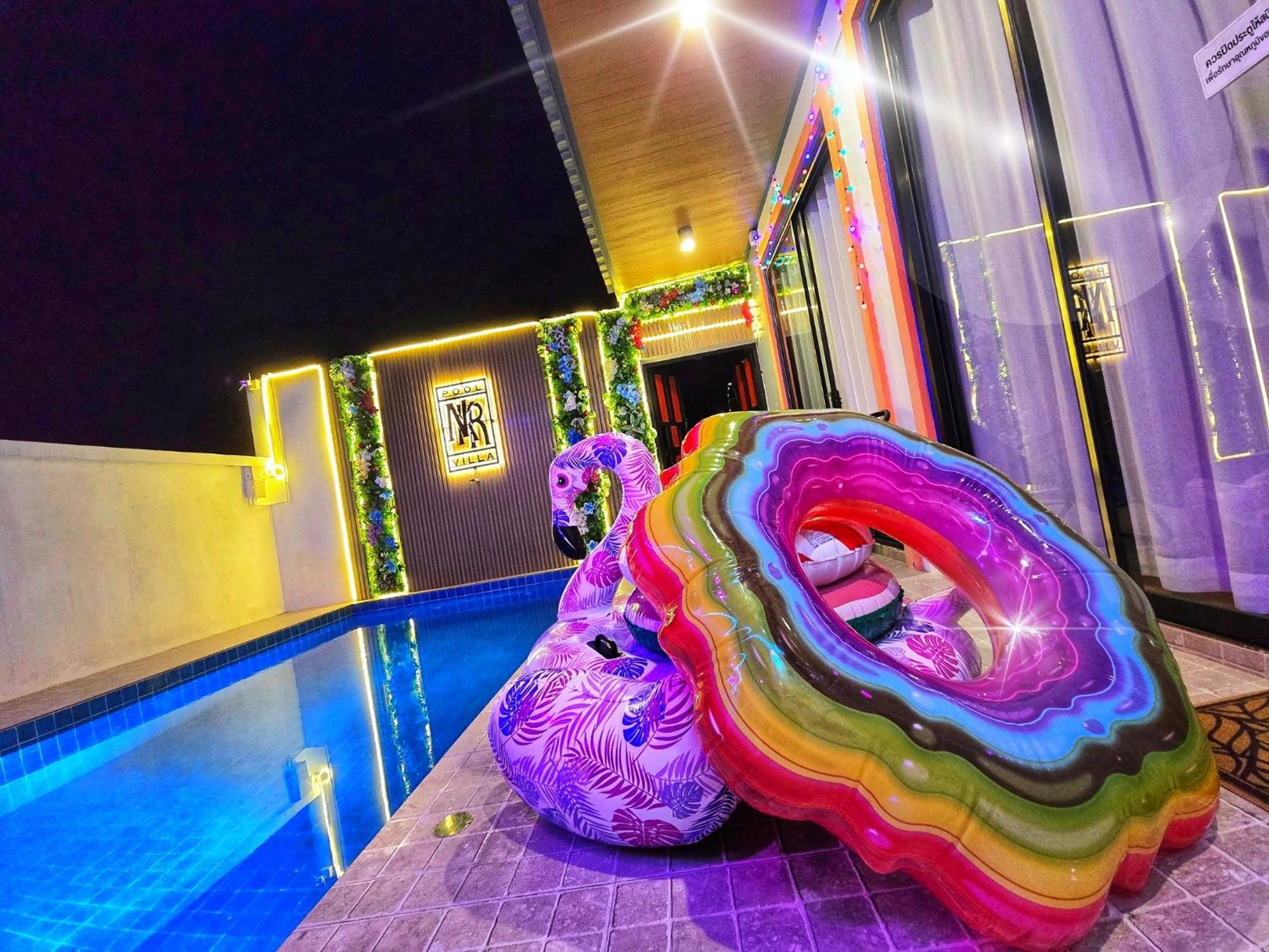 Nkr Poolvilla Ban Don  Kültér fotó